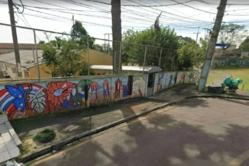Centro Municipal de Educação Infantil no bairro São Braz, em Curitiba